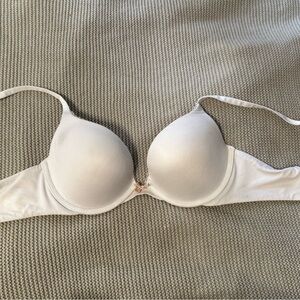 Victoria's Secret Classic White Bra